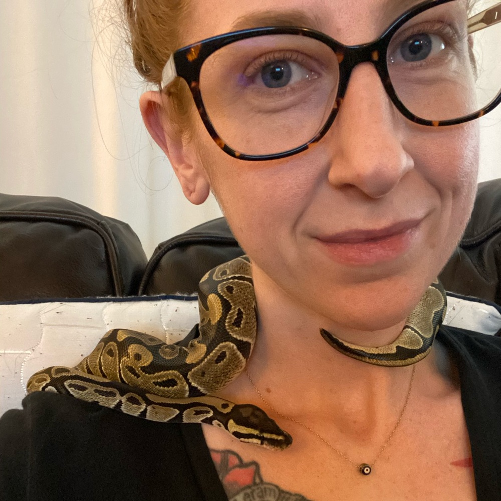 Meet your Posher, Lexie